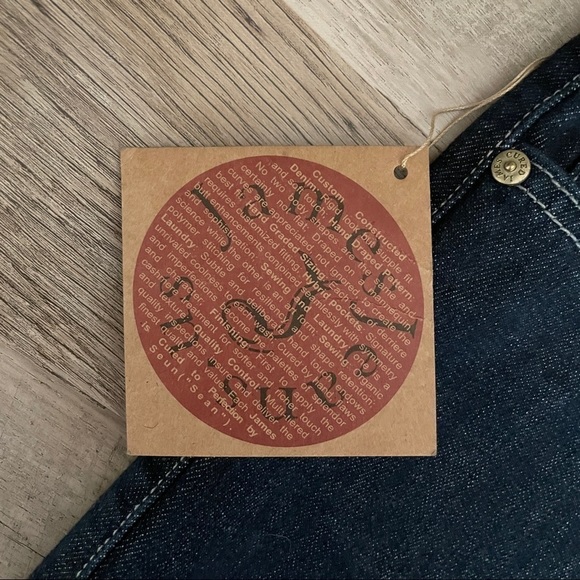 James Jeans Dry Aged Denim Mitch Tulsa Gold Dark Mini Skirt NWT Size 26 - Picture 6 of 11